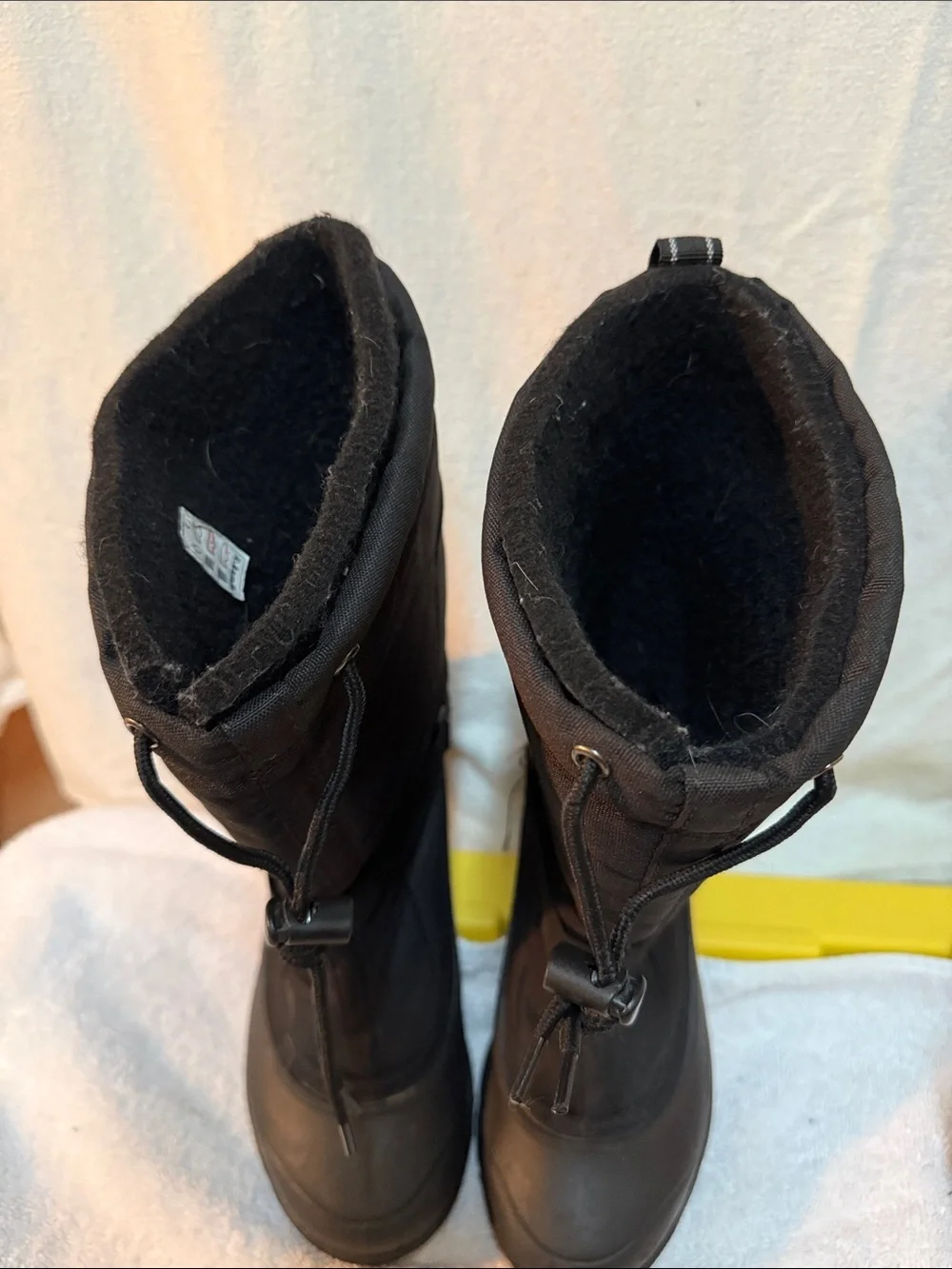 Kamik durable winter
